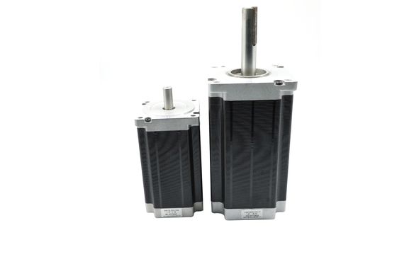 5.36v 1.8 Derece 30 Nm Step Motor 4 Kablolu 4248 Oz İn 110BYGH201 Serisi